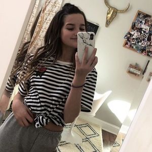 Meet your Posher, Alexandra